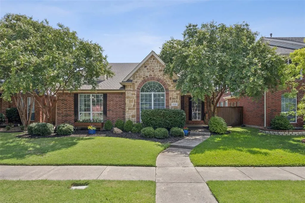 10082 Planters Row Drive