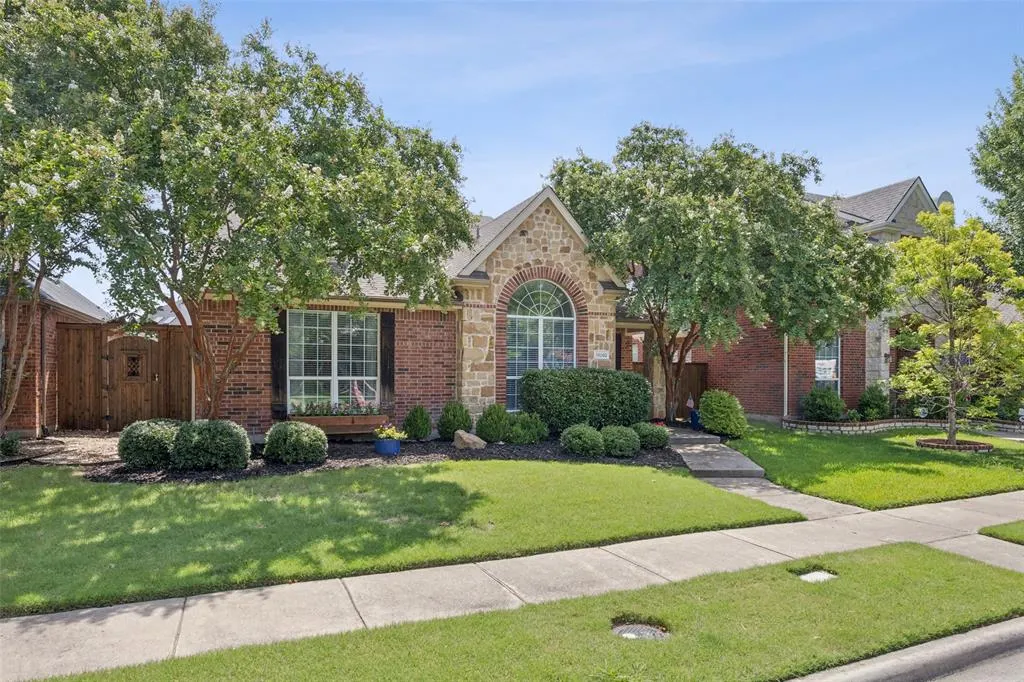 10082 Planters Row Drive