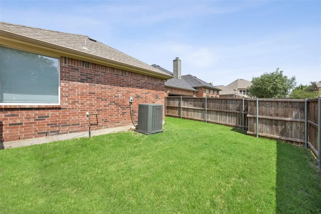 10082 Planters Row Drive