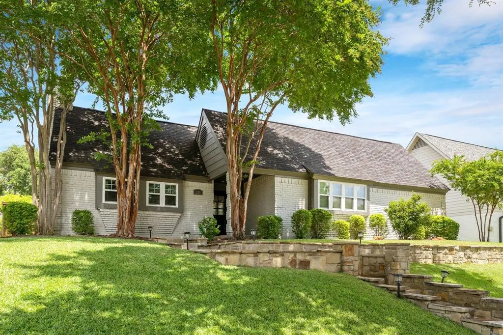 228 Canyon Valley Drive