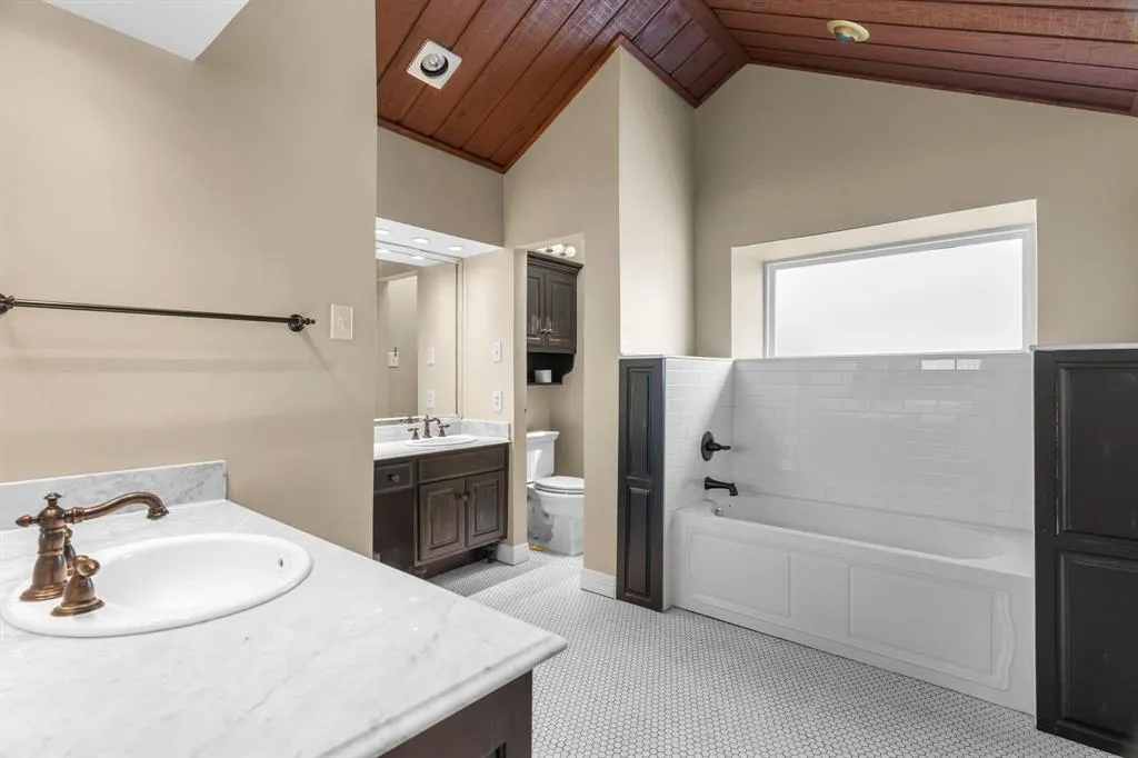 228 Canyon Valley Drive