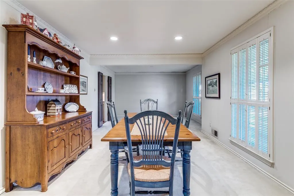 7342 Alto Caro Drive