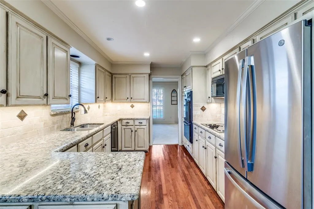 7342 Alto Caro Drive