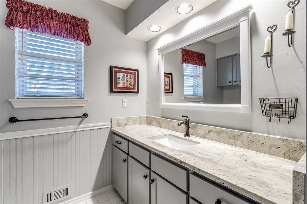 7342 Alto Caro Drive