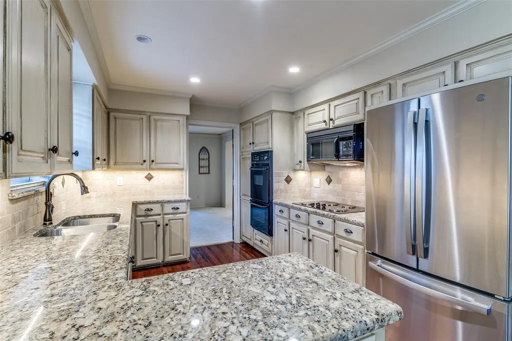 7342 Alto Caro Drive