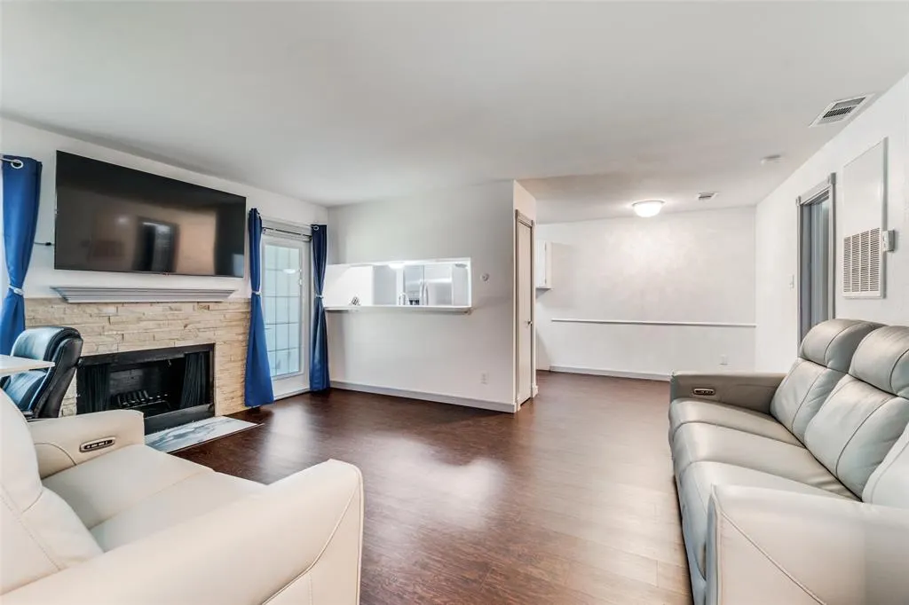 5981 Arapaho Road, #1603