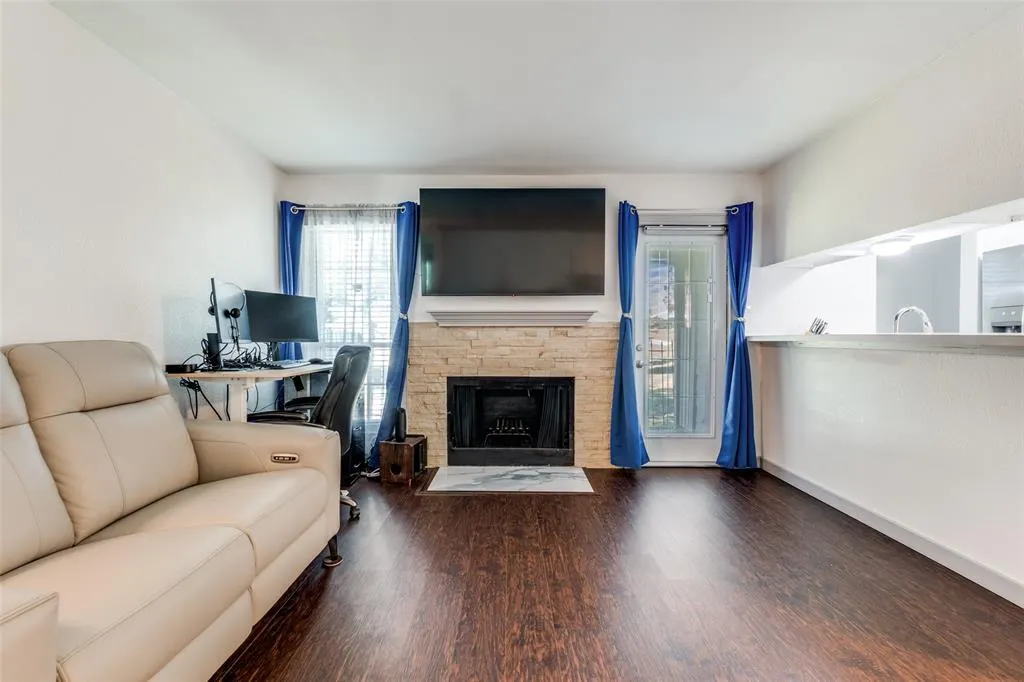 5981 Arapaho Road, #1603