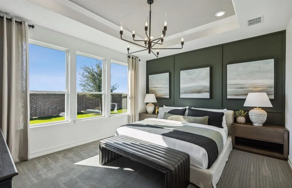 2925 Cliffside Drive