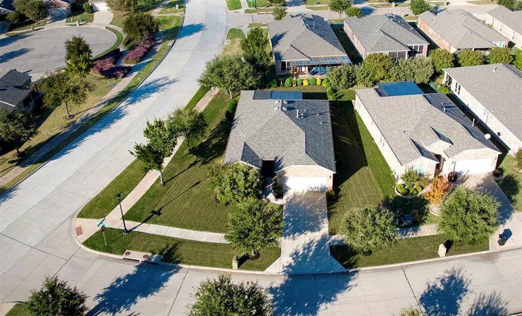 2990 Rolling River Road