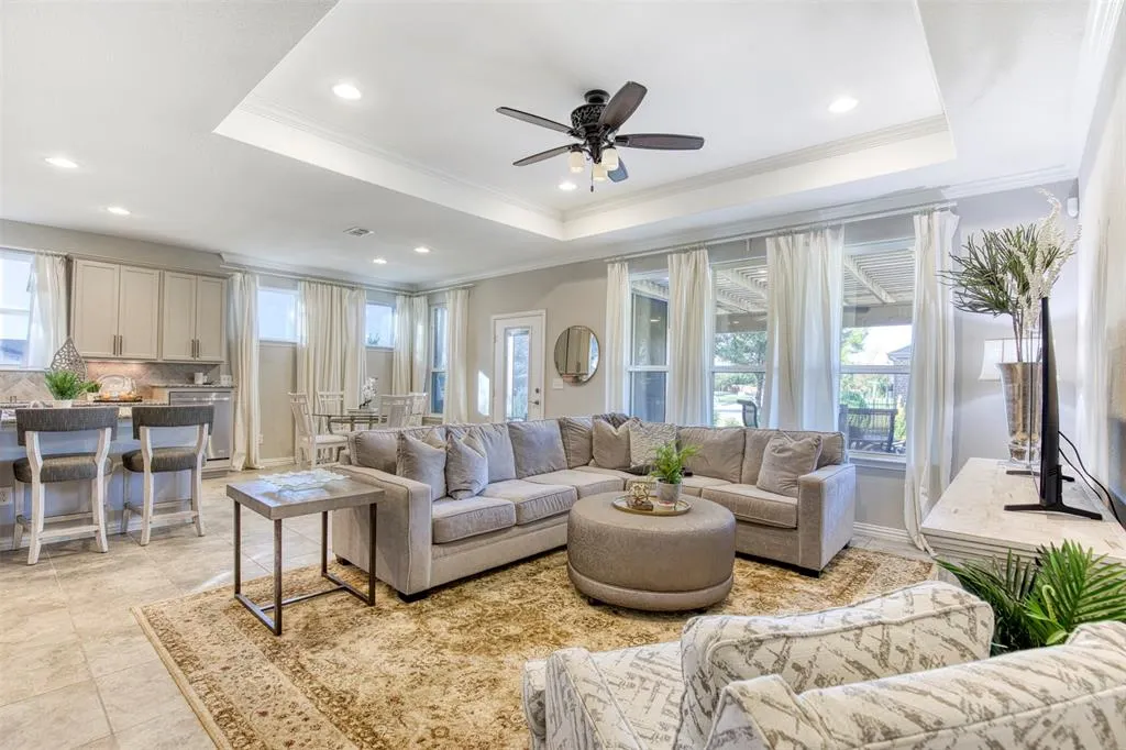 2990 Rolling River Road