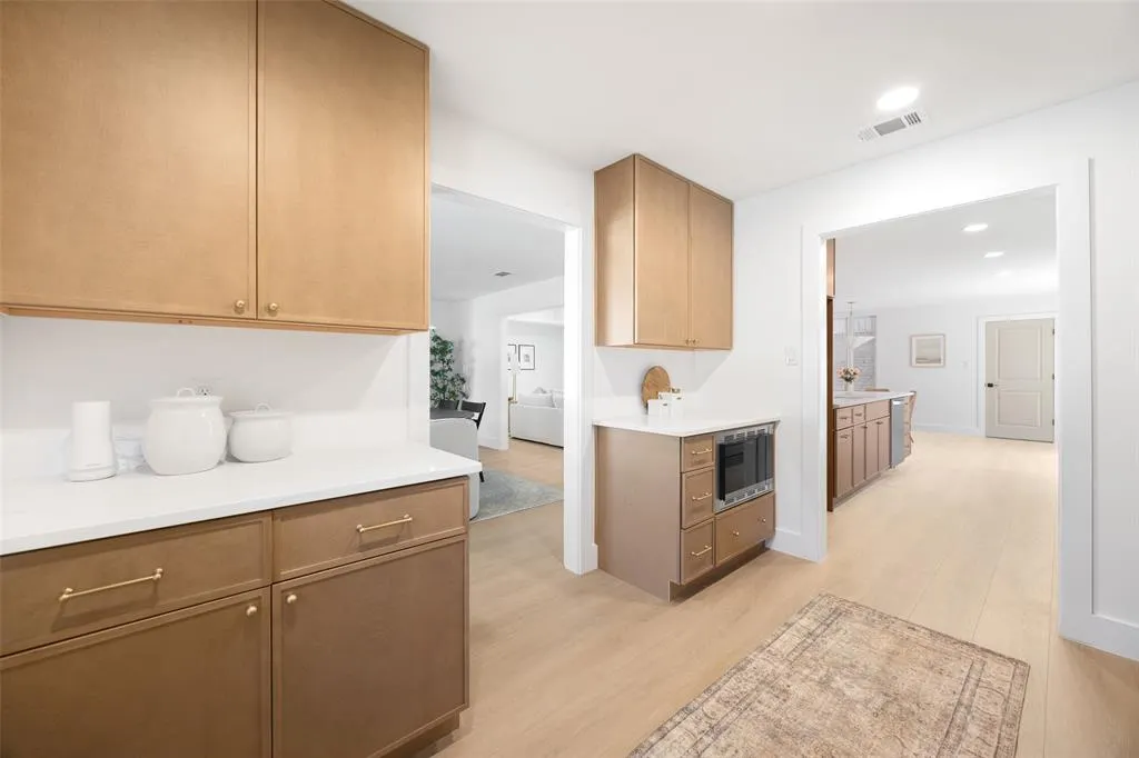 13824 Far Hills Lane