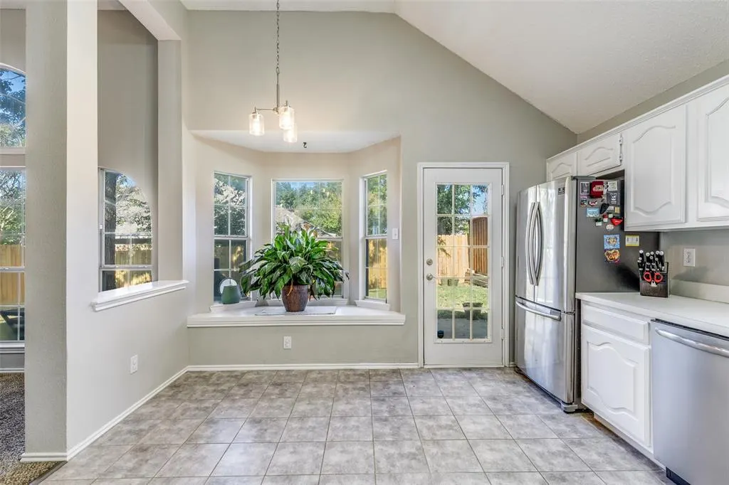 18515 Timber Oaks Drive