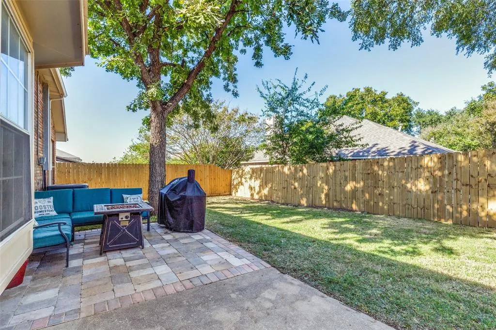 18515 Timber Oaks Drive