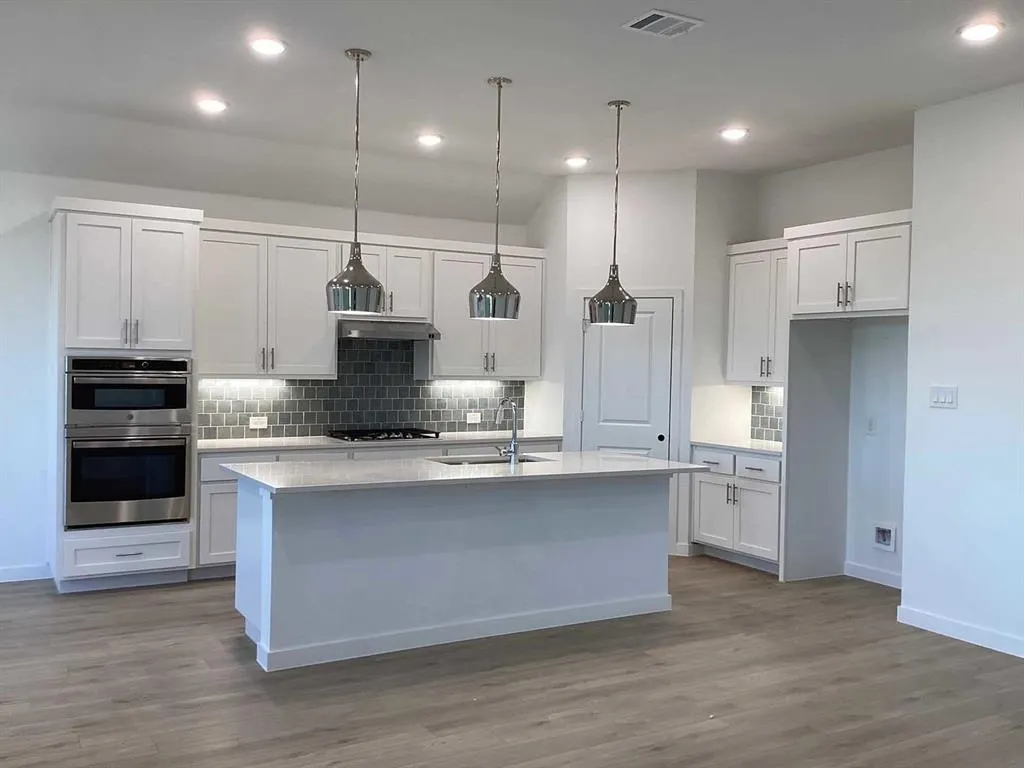 1516 Abbott Creek Road