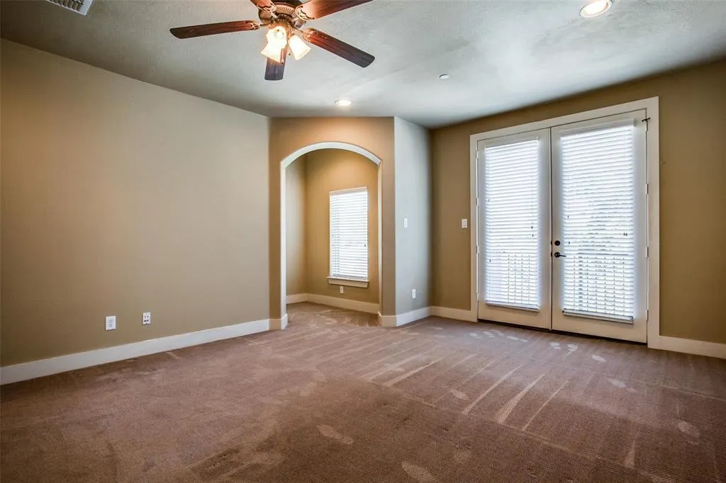 4111 Rawlins Street, #303