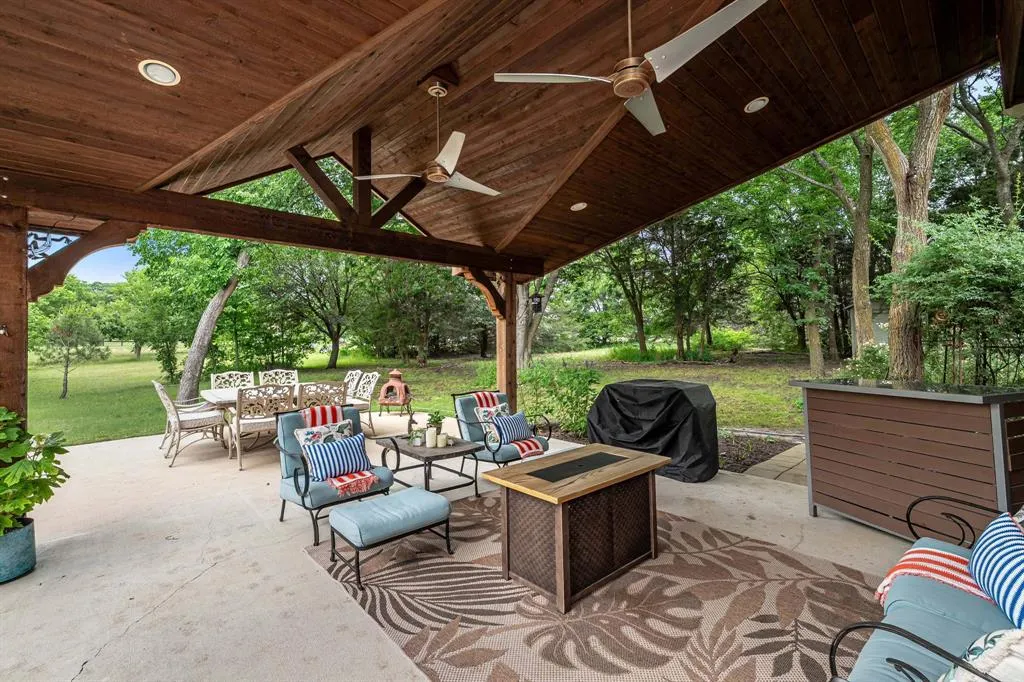 2800 Berry View Court