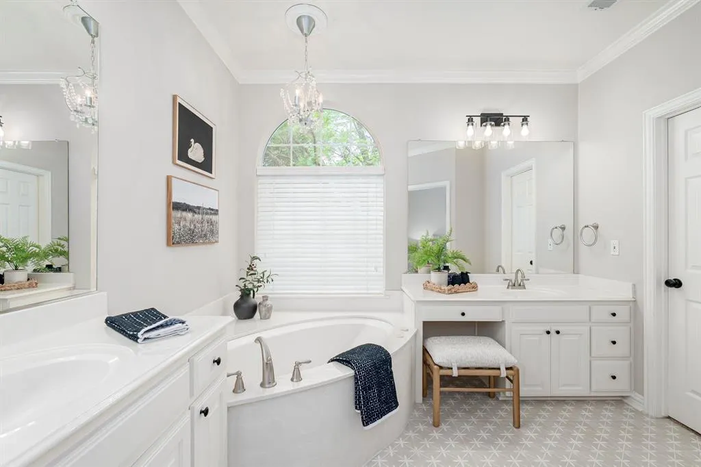 2800 Berry View Court