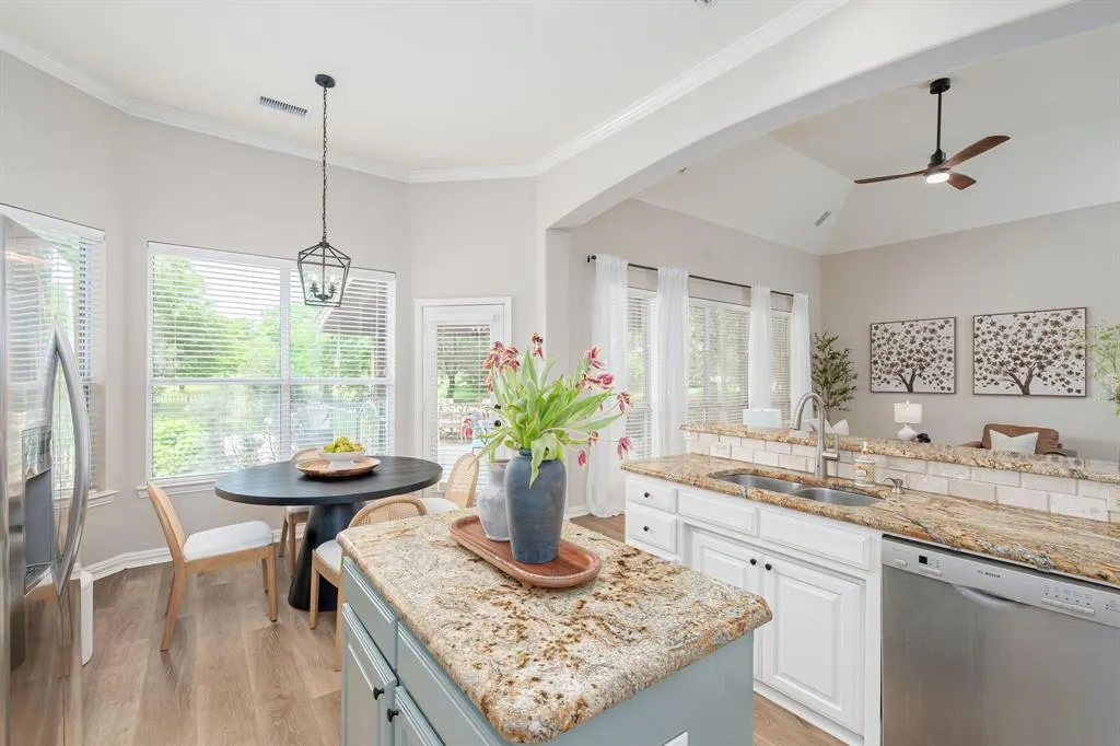 2800 Berry View Court