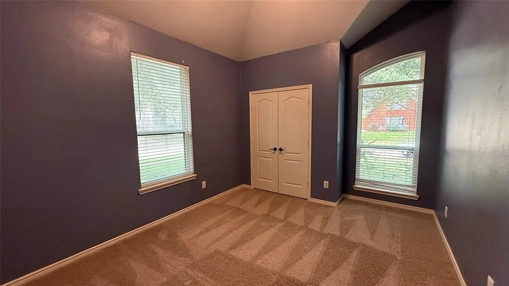 10901 Hermitage Lane