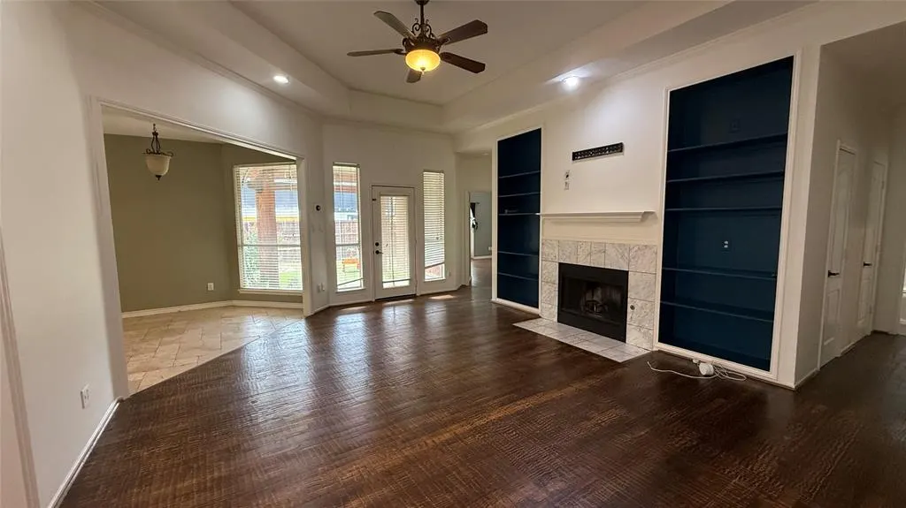 10901 Hermitage Lane