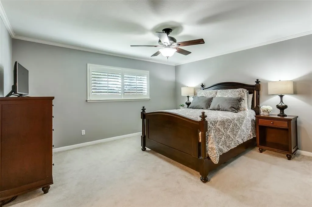 6606 Hunters Ridge Drive