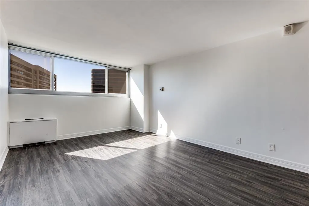 3883 Turtle Creek Boulevard, #2010