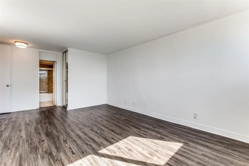 3883 Turtle Creek Boulevard, #2010