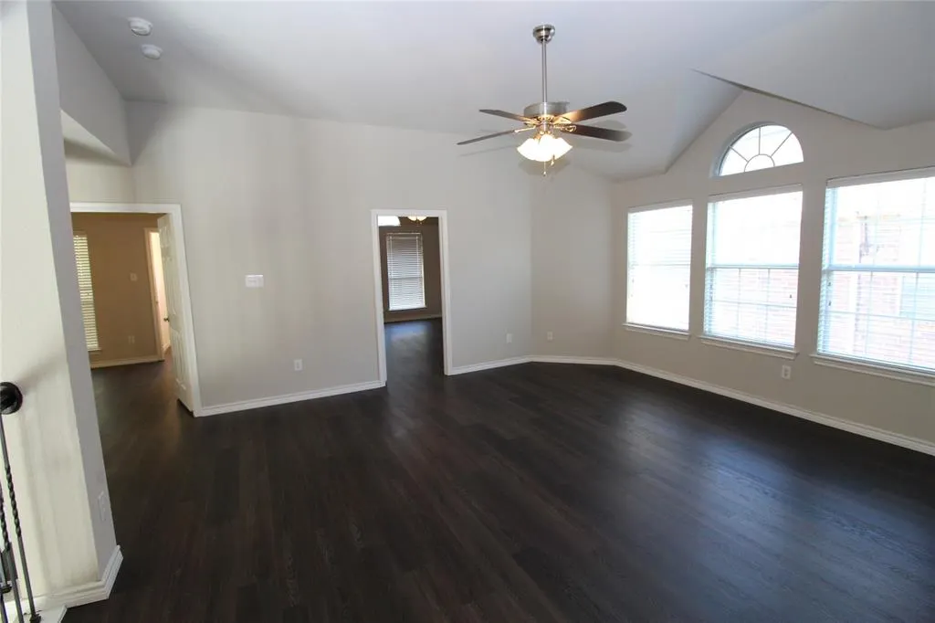 15195 Shellwood Lane