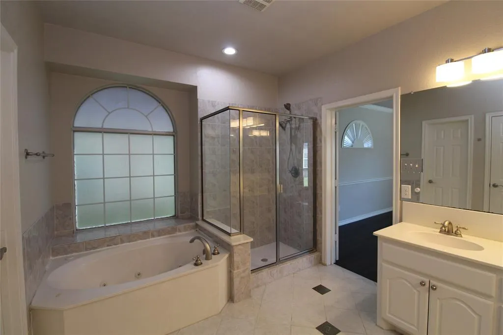 15195 Shellwood Lane