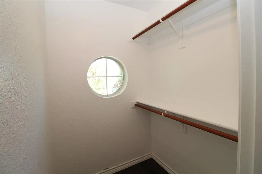 15195 Shellwood Lane