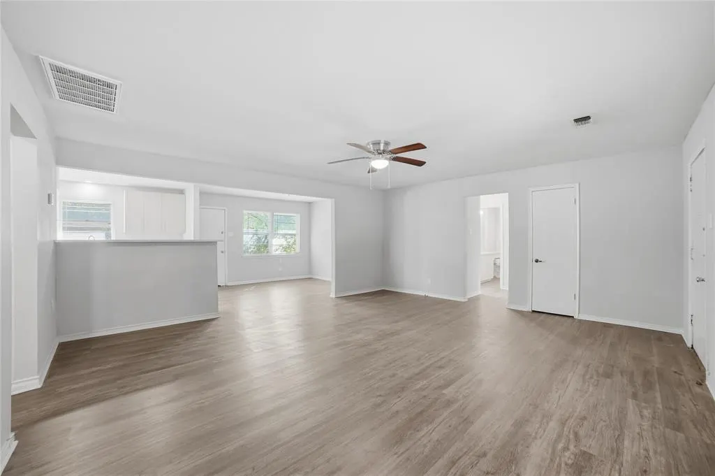 2926 N Prairie Creek Road