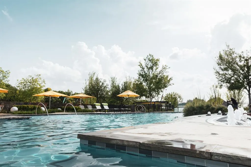 9484 Basket Grass Lane