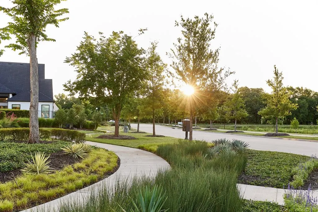 9484 Basket Grass Lane