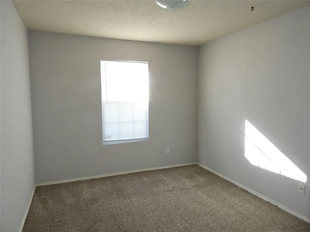 2109 Teddy Roosevelt Drive