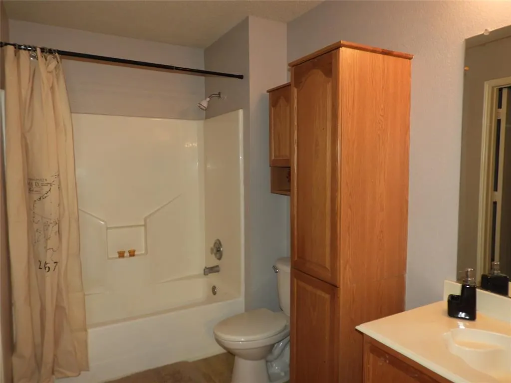 2109 Teddy Roosevelt Drive