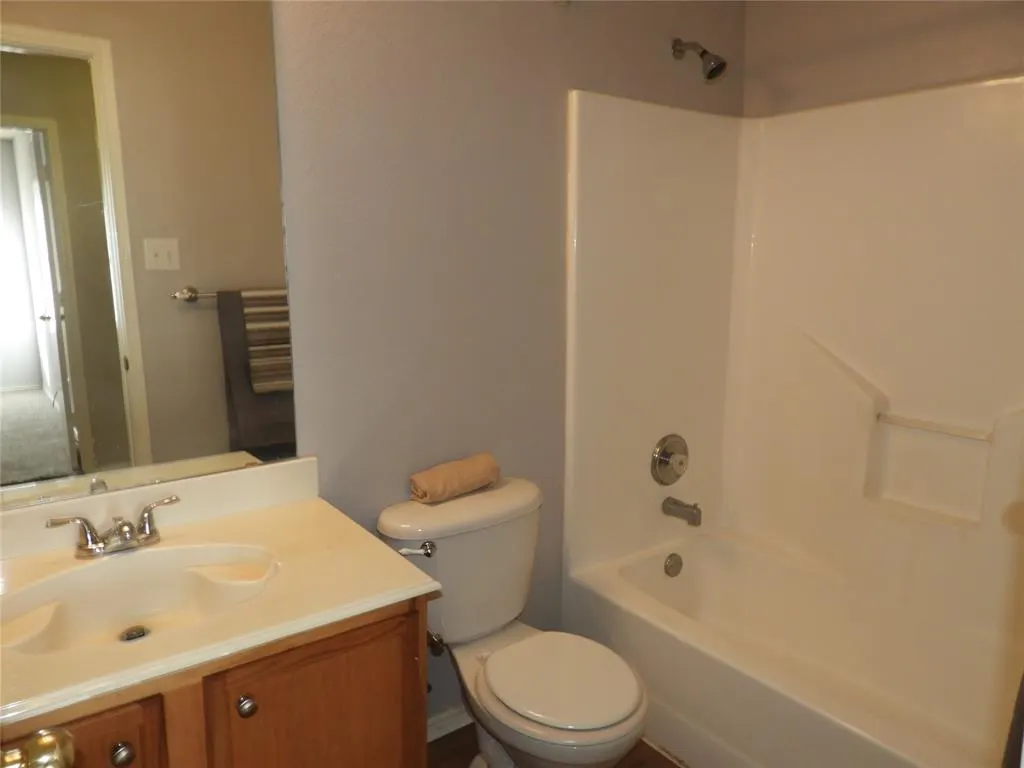 2109 Teddy Roosevelt Drive