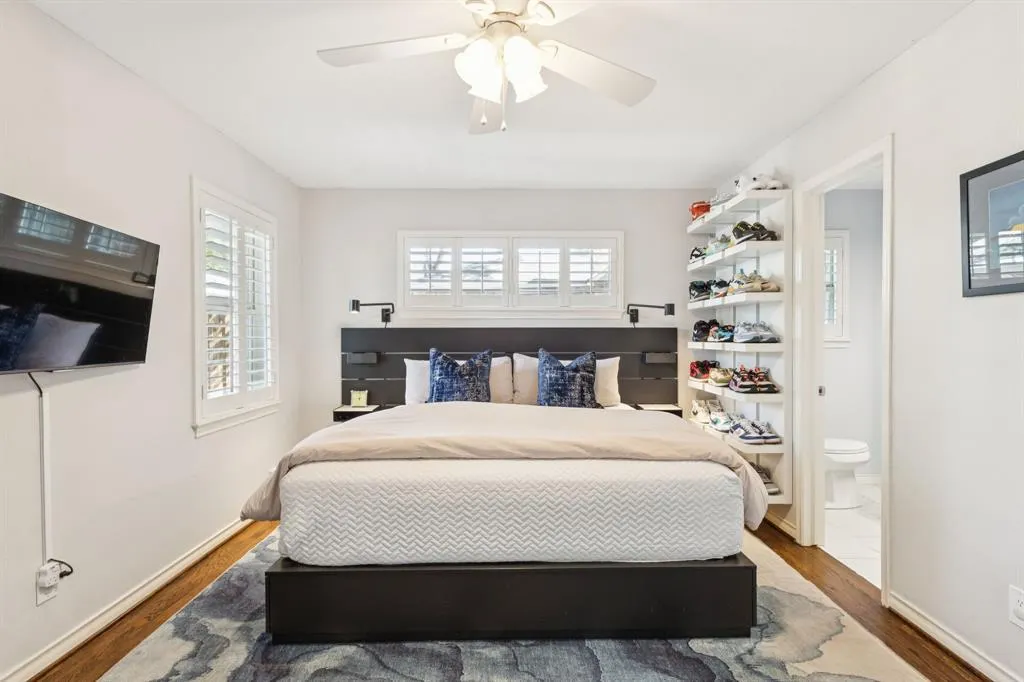 10021 Lanshire Drive