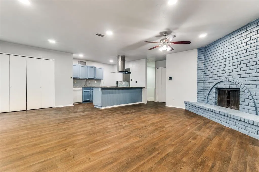 811 Sunny Slope Drive