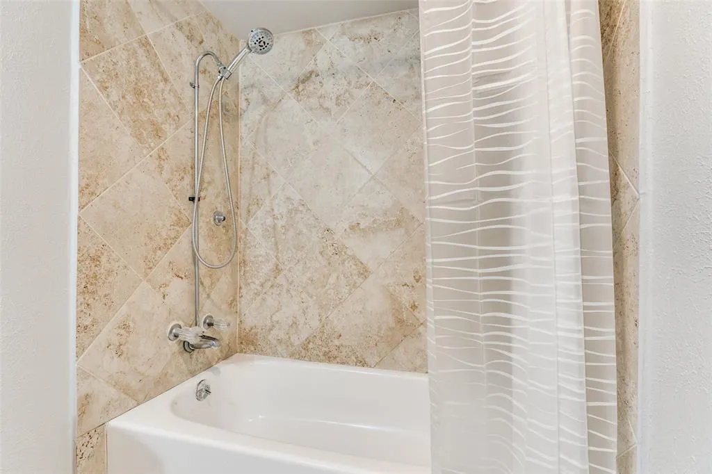 811 Sunny Slope Drive