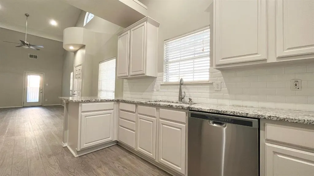 8400 Hickory Street, #2802