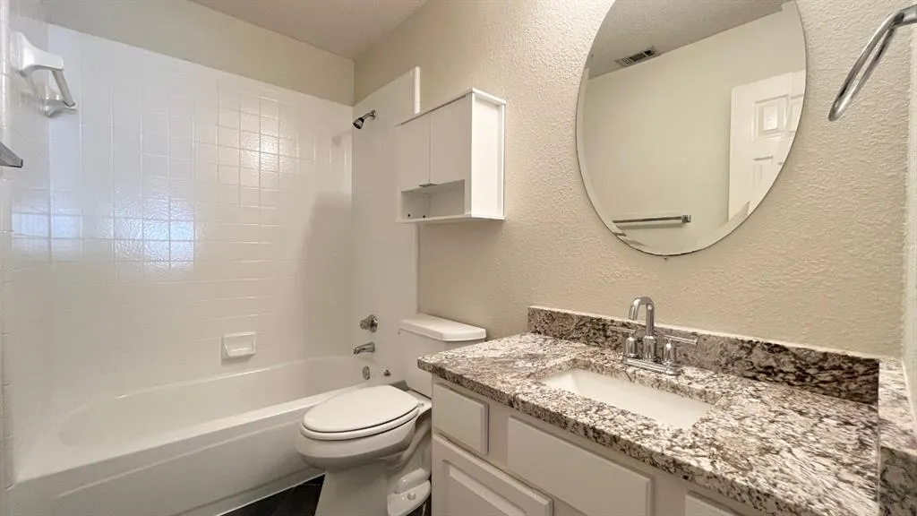 8400 Hickory Street, #2802