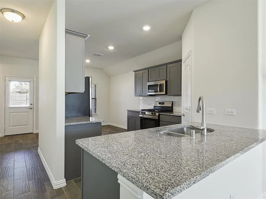 1322 Deerfield Drive