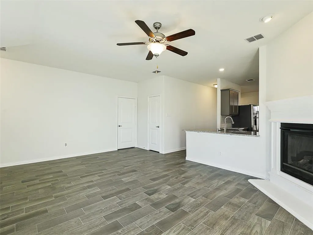 1322 Deerfield Drive