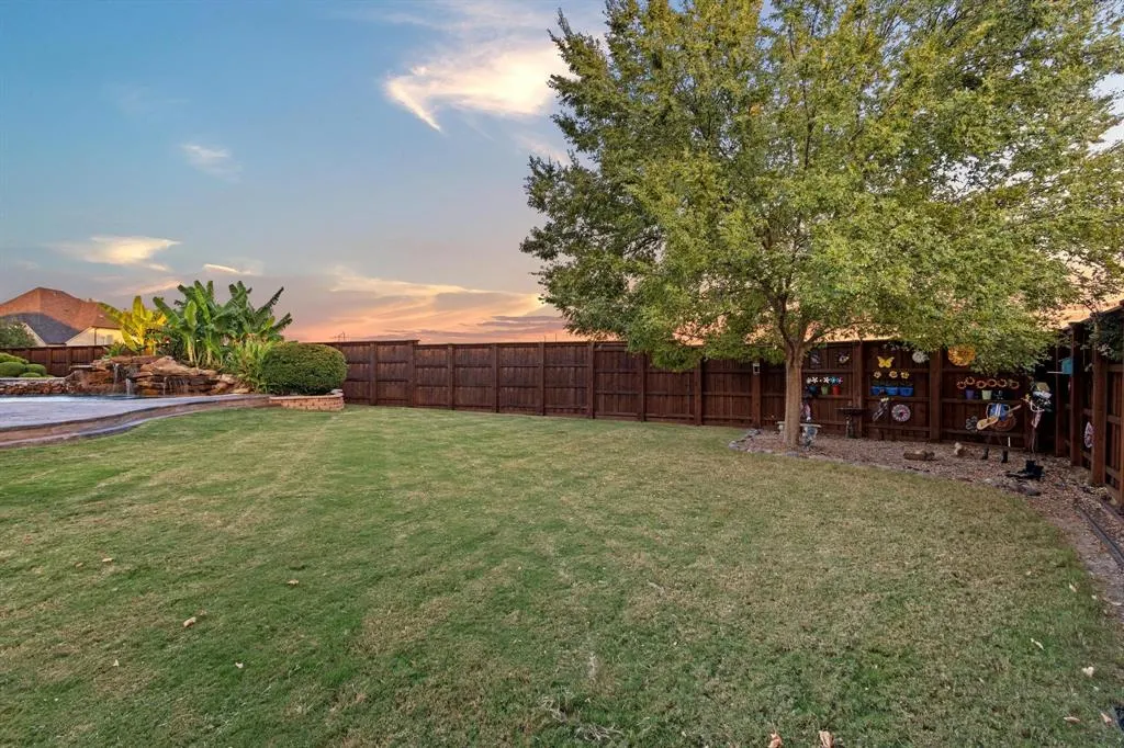 4495 Chevy Chase Lane