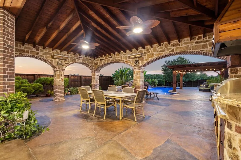 4495 Chevy Chase Lane