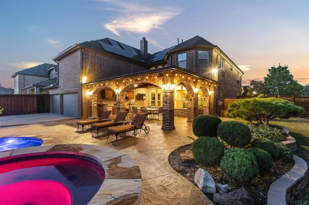 4495 Chevy Chase Lane