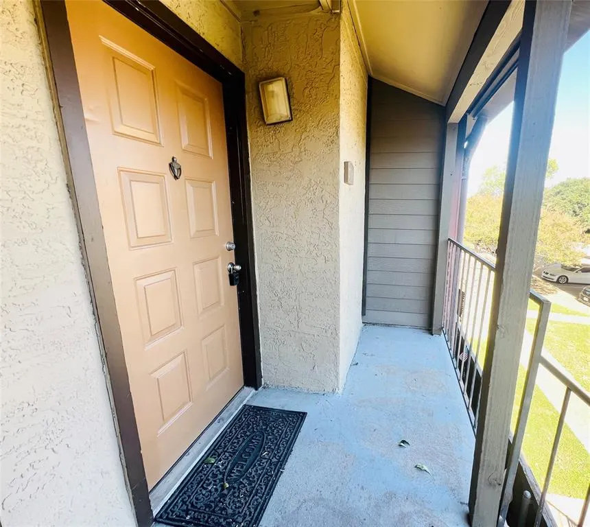 5757 E University Boulevard, #27H