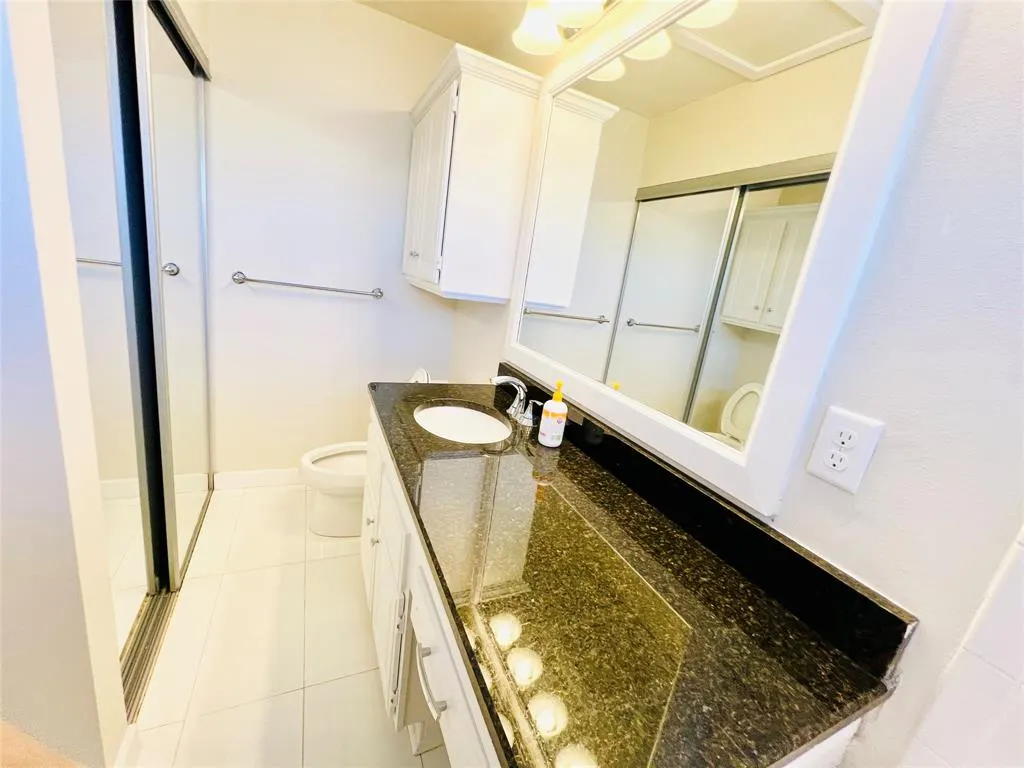 5757 E University Boulevard, #27H