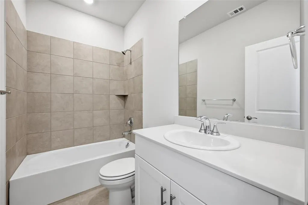 506 Clover Creek Drive