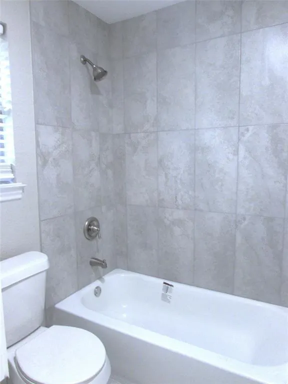 13301 Daystrom Court